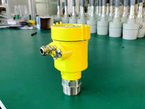 來(lái) 來(lái) 它來(lái)了！-80G微波調(diào)頻雷達(dá)物位計(jì)